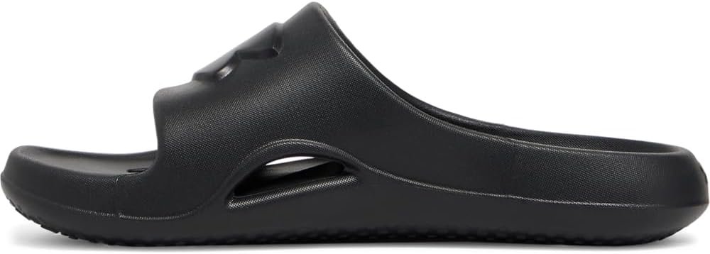 Under Armour Boys’ Locker V Athletic Sandals