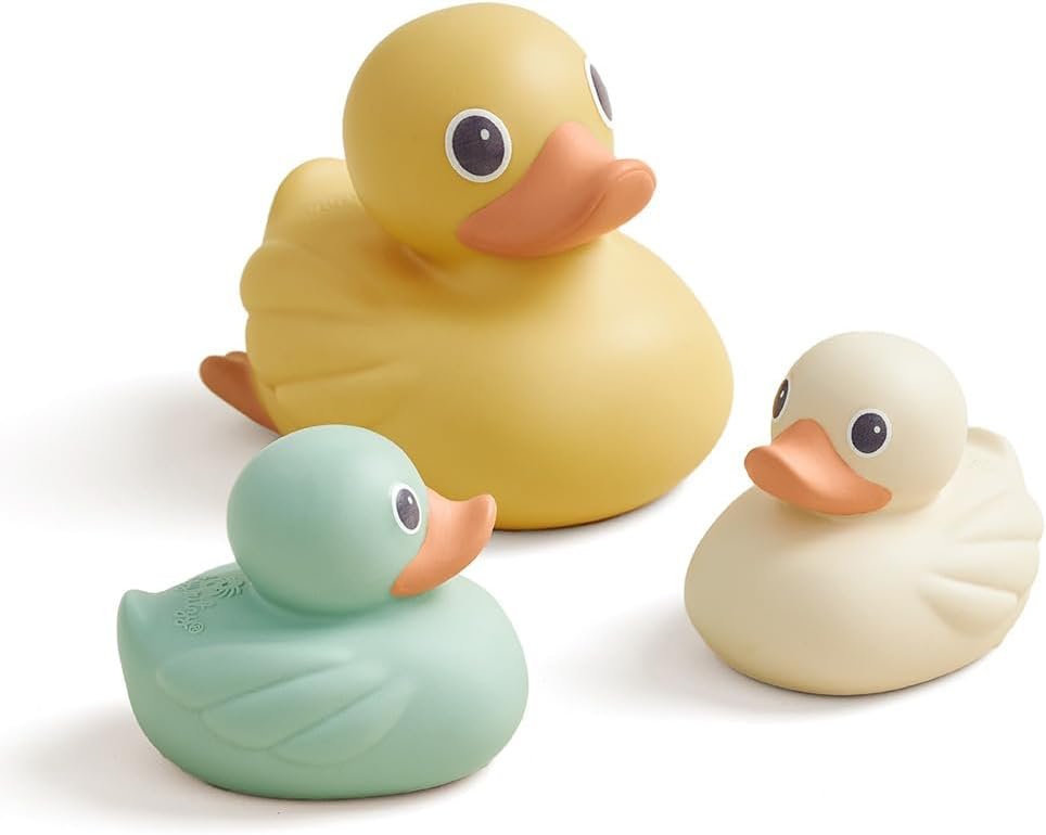 Itzy Ritzy Ducky Family – 3-Piece Floating Bath Toy Set with Watertight Design – Soft, Squeezable Ducks Designed for Ages 6 Months and Up (Ducks)