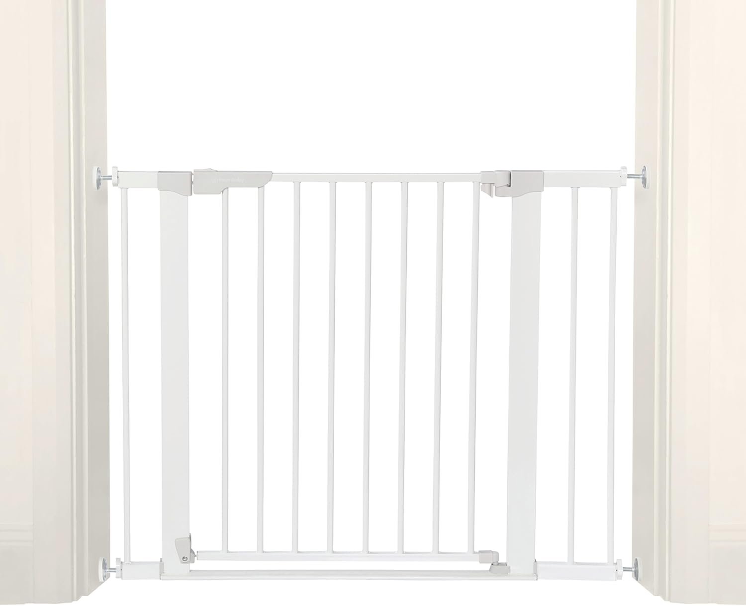 Dreambaby Infinity Pressure Mount Baby Gate with Wide Walk Through Opening – Low No Trip Basebar – Auto Close – Fits 29.5-39in – One Handed Operation