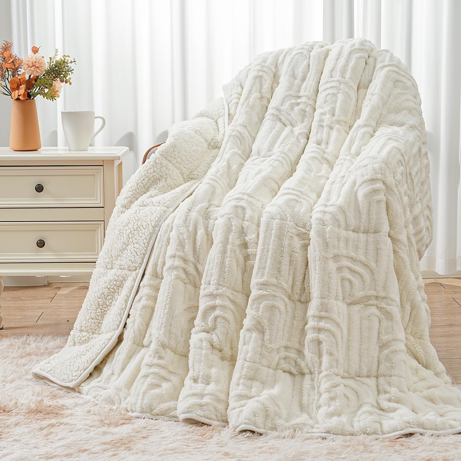 Wemore Jacquard Fleece Weighted Blanket Queen Size 60″ x 80″ 15lbs, Ultra Soft Cozy Sherpa Weighted Blankets for Adults, Ultra Fuzzy Heavy Blanket for Sleep, Fluffy Warm Throw for Bed, Cream White